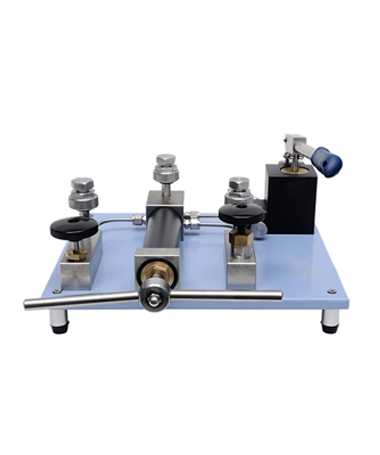 4100-600L LAB pressure comparator